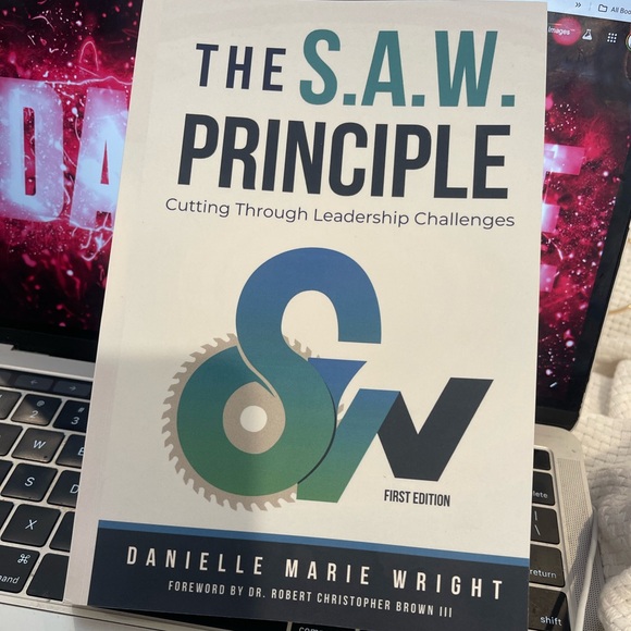 My 1st book 📖 The S.A.W. Principles: Cutting Through Leadership Challenges Book - Picture 5 of 6
